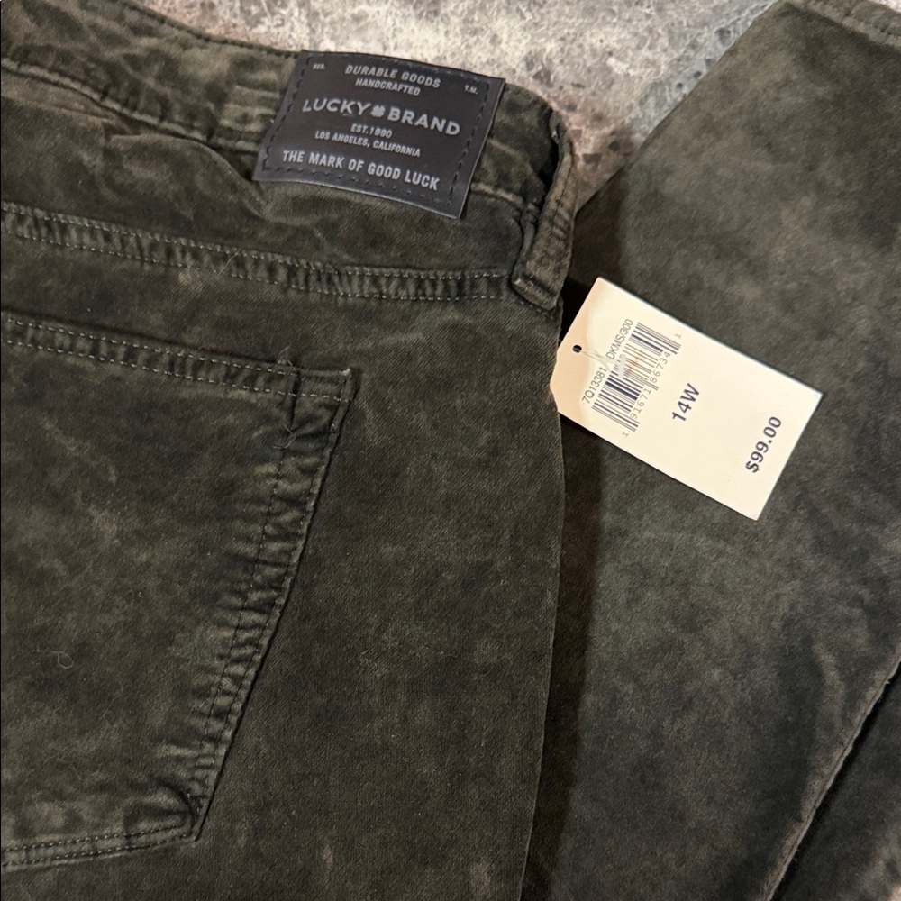 NWT Lucky Brand Super Skinny
